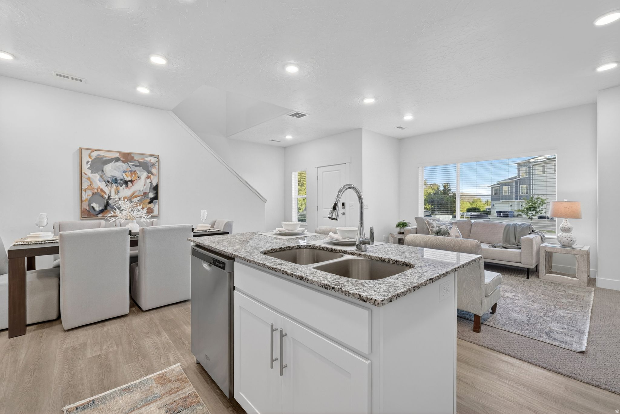 ARROWGATE - Residential