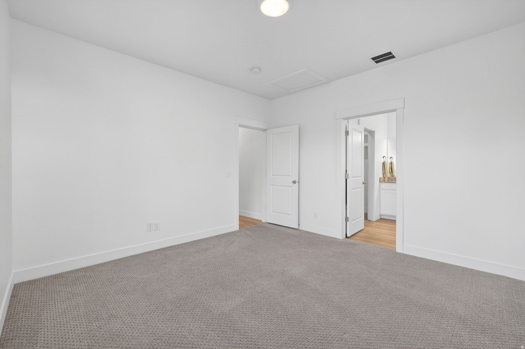 ARROWGATE - Residential