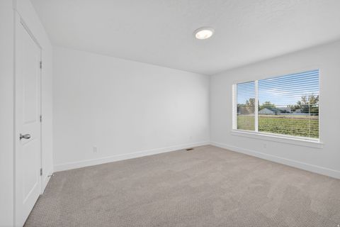 Tiny photo for 1881 W HAIGHT CREEK LOOP, Farmington, UT 84025 (MLS # 2156449)