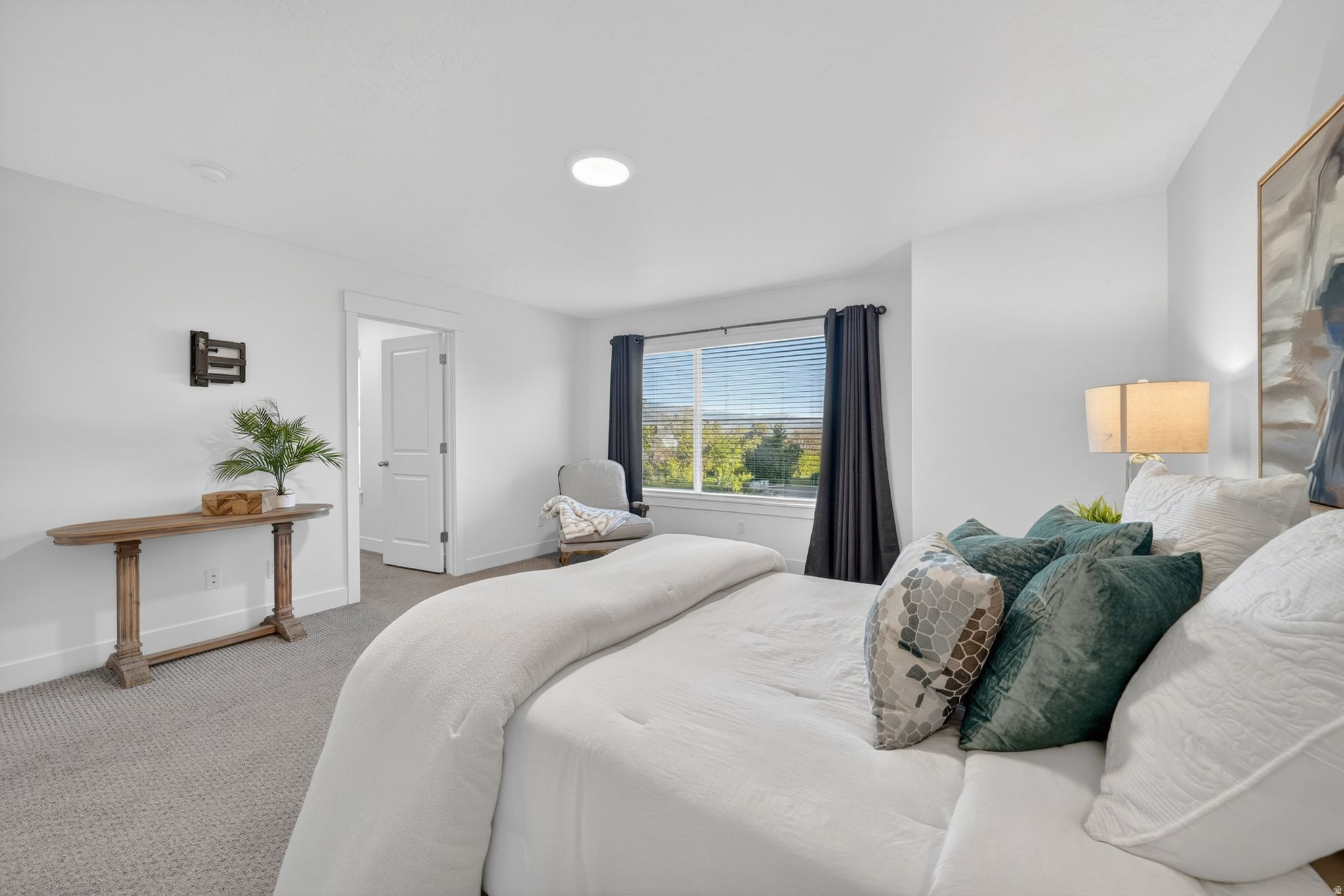 ARROWGATE - Residential