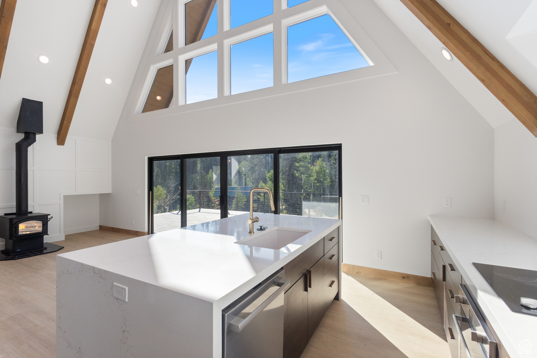 PINE MEADOW RANCH - Residential