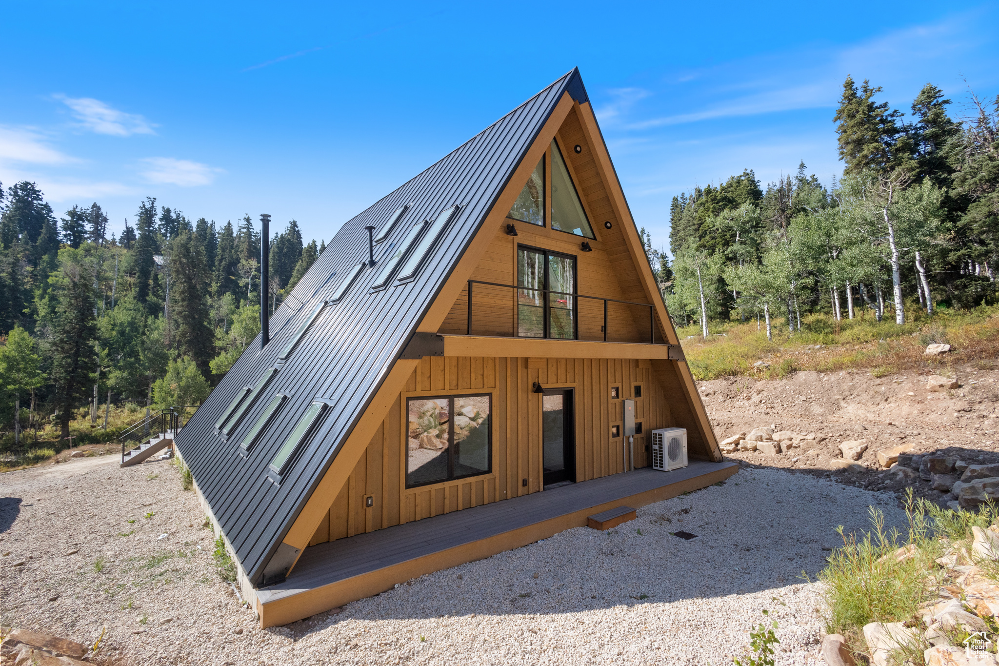 PINE MEADOW RANCH - Residential