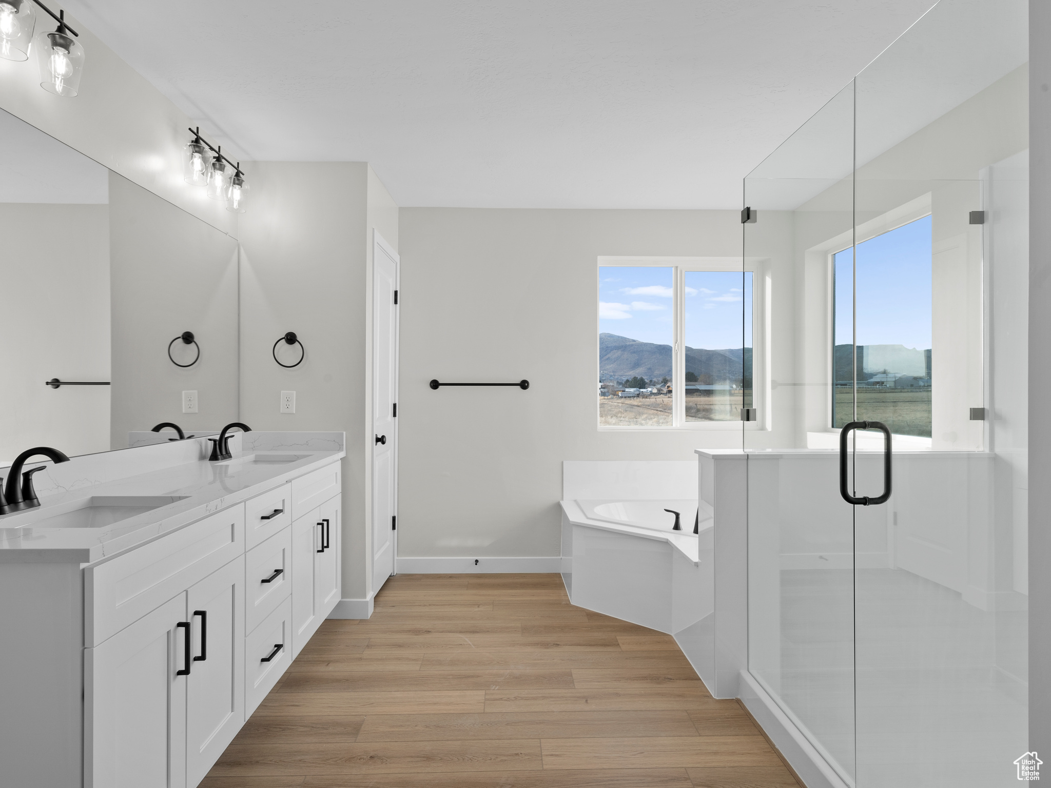 MARDAM RANCH - Residential
