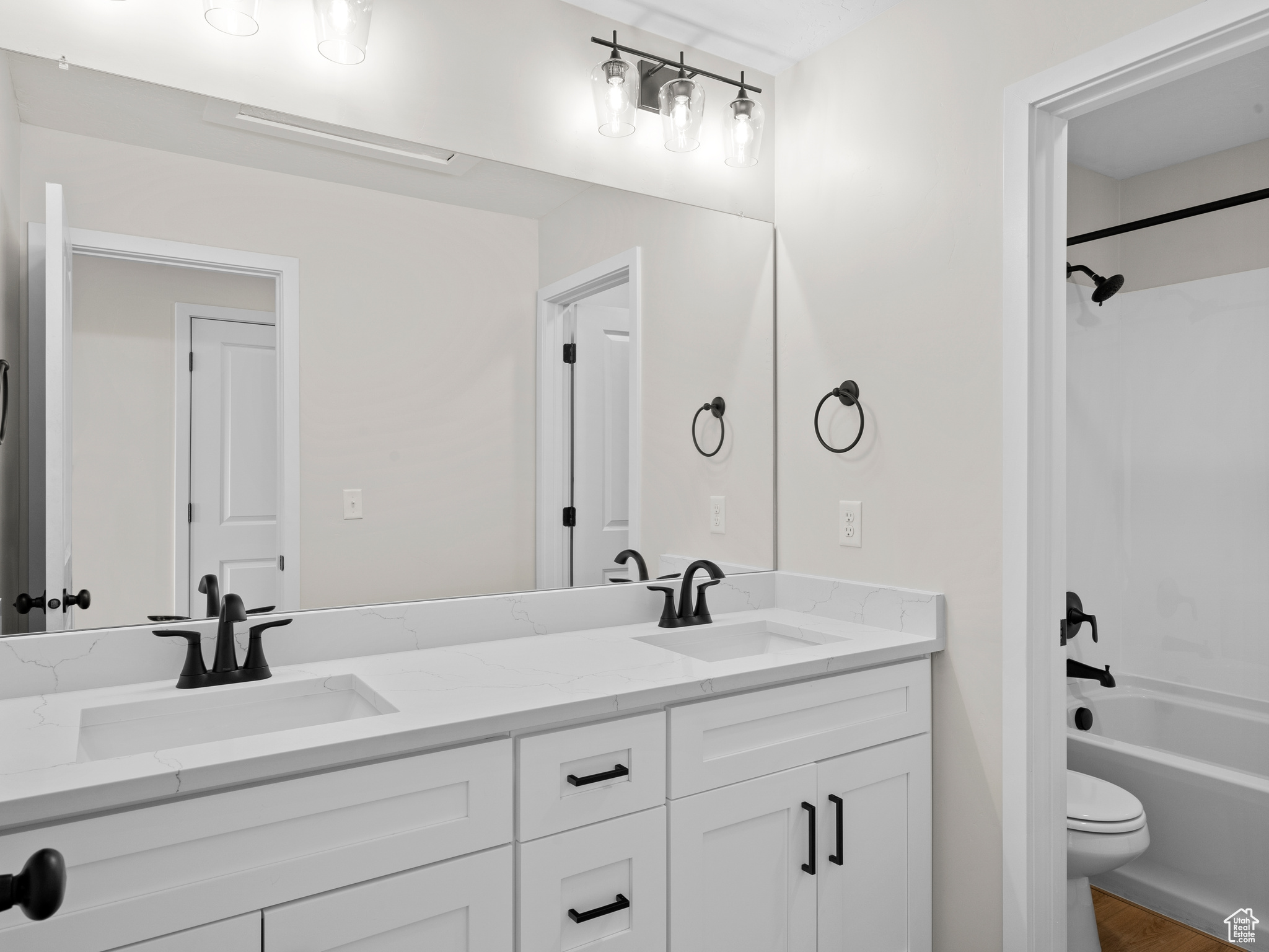 MARDAM RANCH - Residential