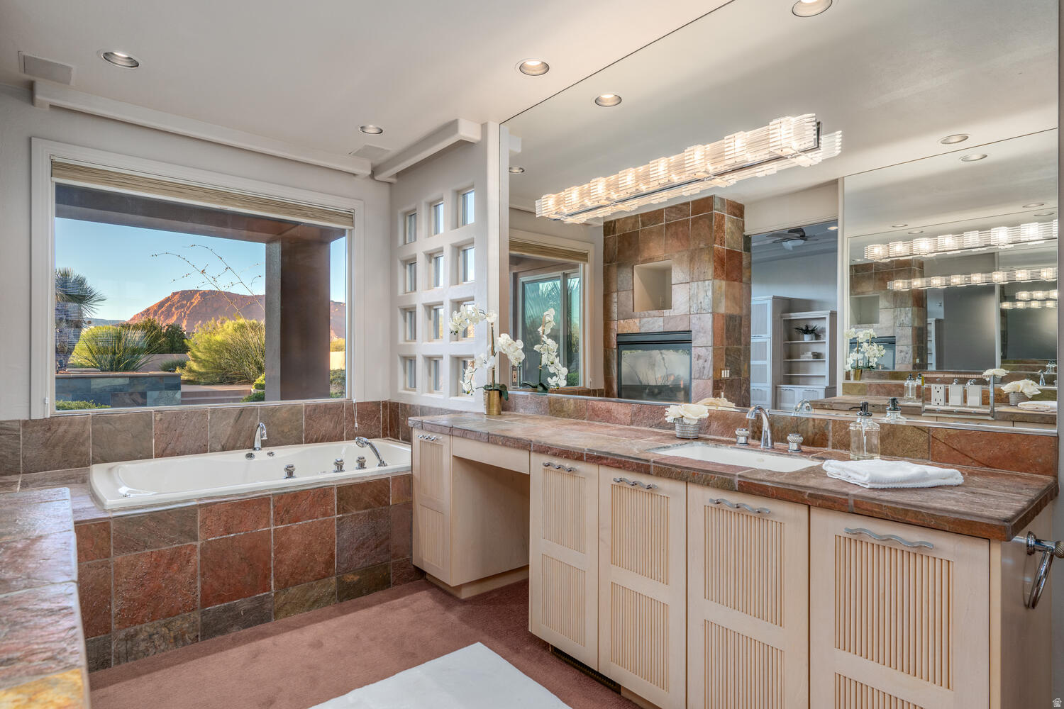 ANASAZI HILLS AT ENTRADA 1 - Residential