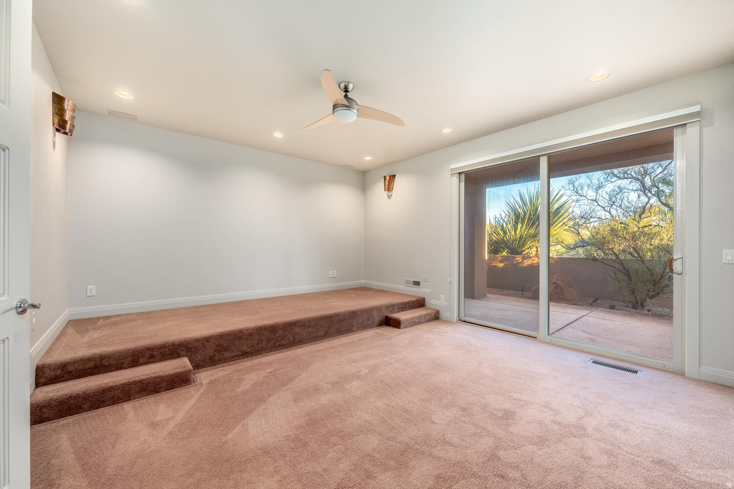 ANASAZI HILLS AT ENTRADA 1 - Residential