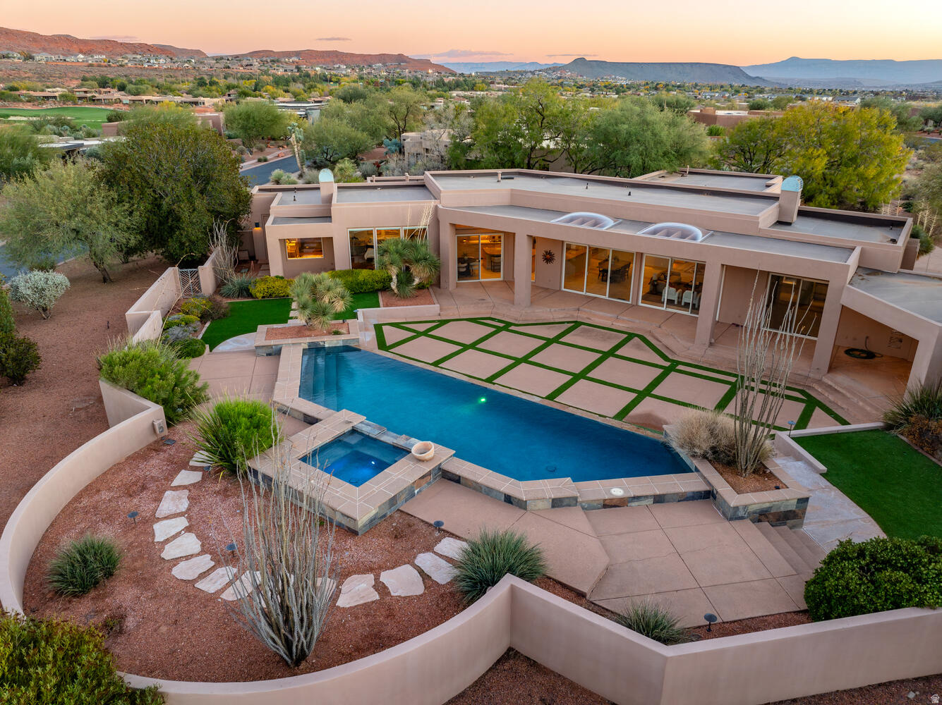ANASAZI HILLS AT ENTRADA 1 - Residential