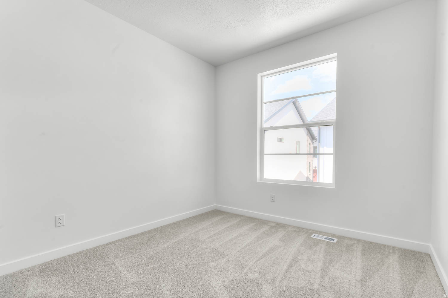 BROADVIEW COTTAGES 804 - Residential