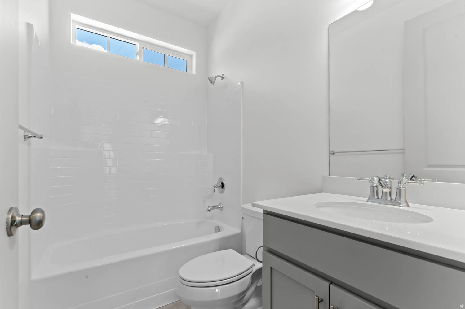 BROADVIEW COTTAGES 804 - Residential