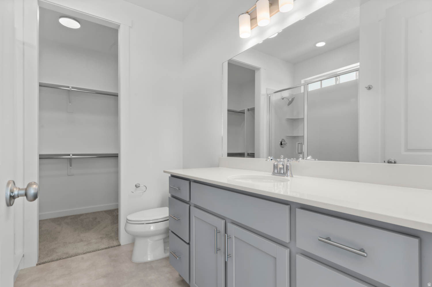 BROADVIEW COTTAGES 804 - Residential