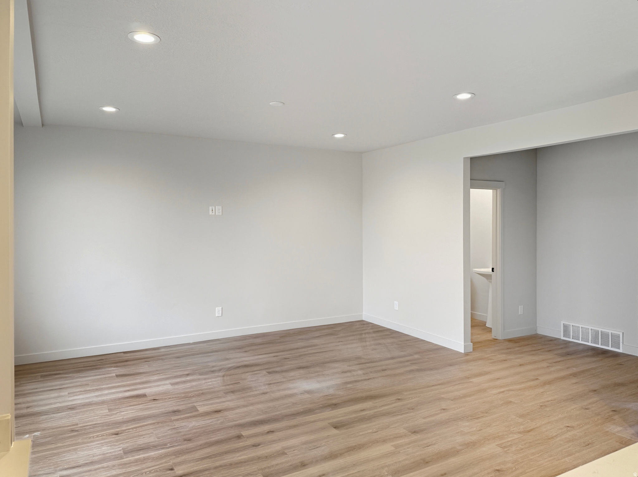 OQUIRRH WEST - Residential