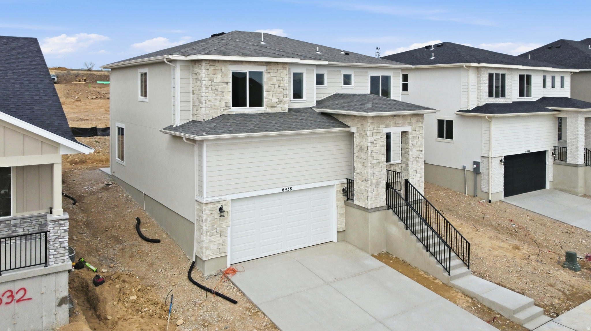 OQUIRRH WEST - Residential
