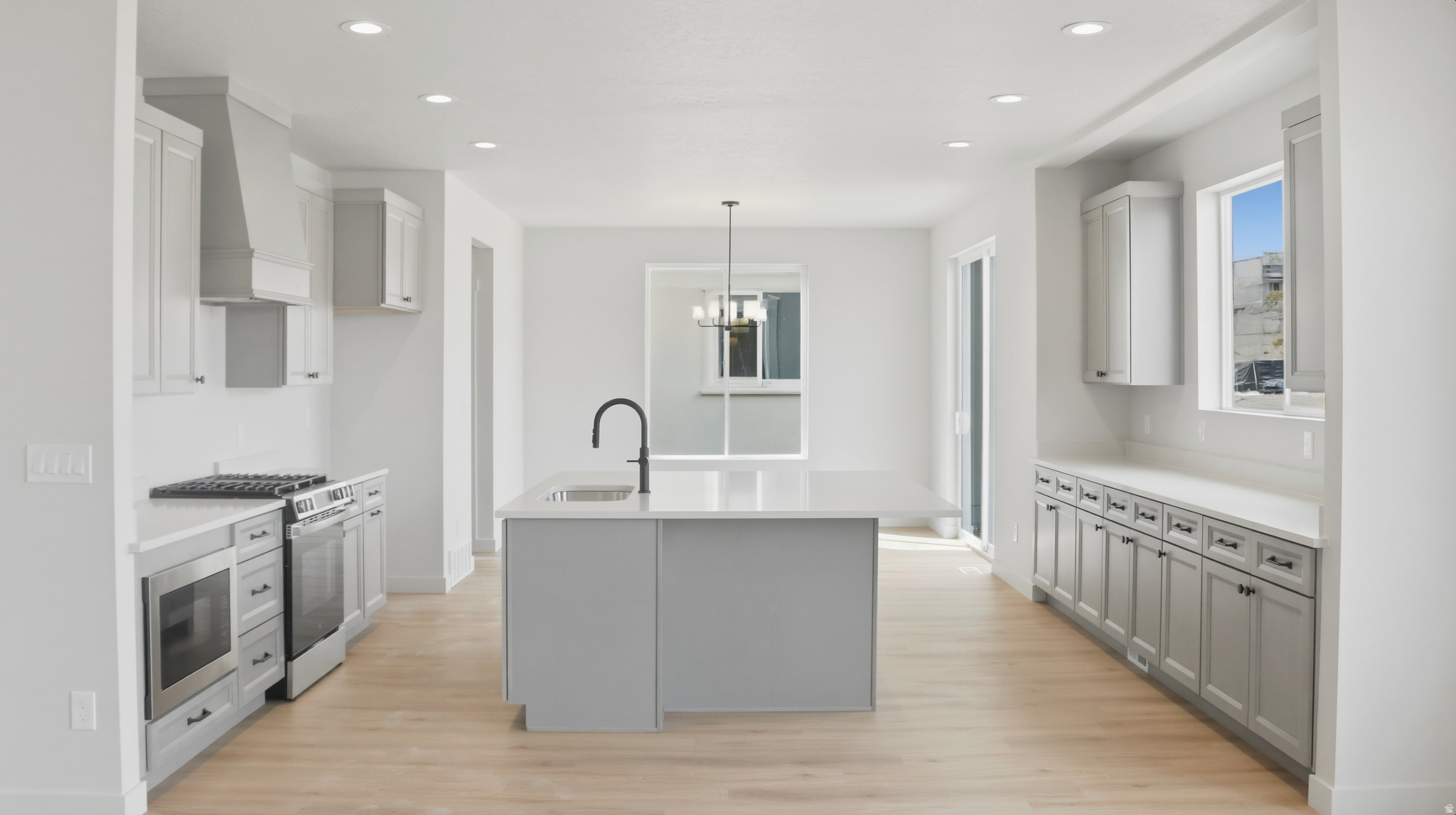 OQUIRRH WEST - Residential