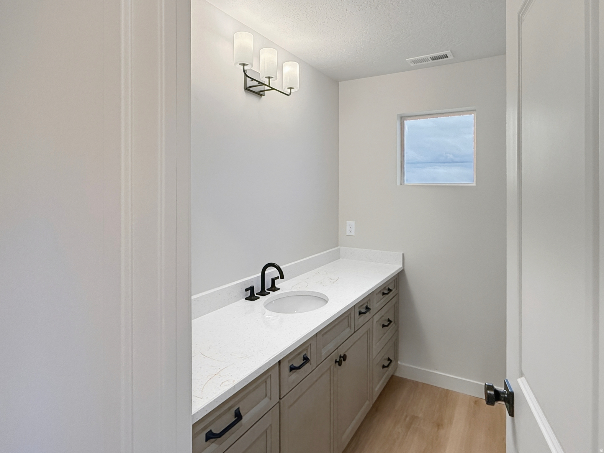 OQUIRRH WEST - Residential