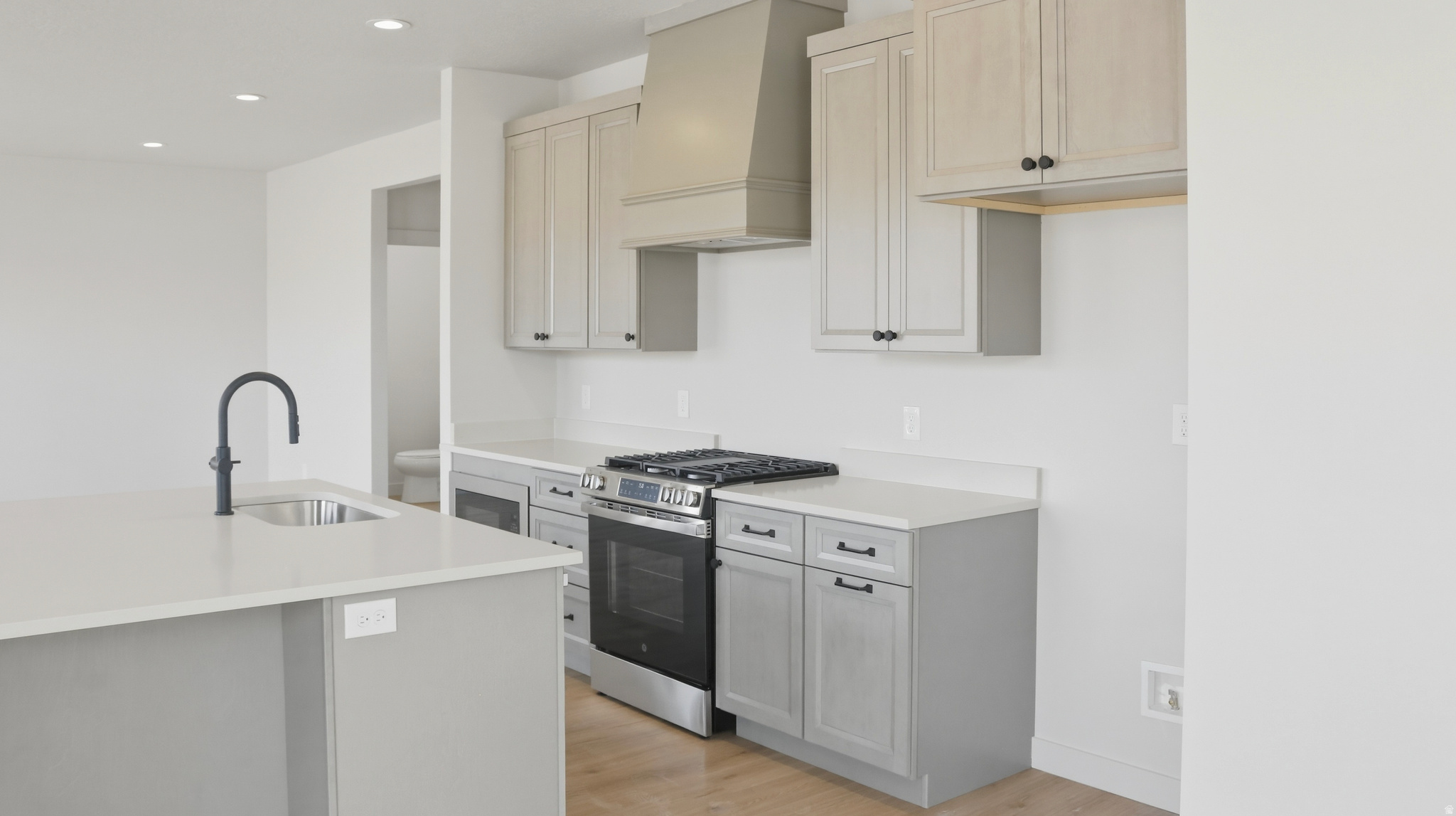 OQUIRRH WEST - Residential