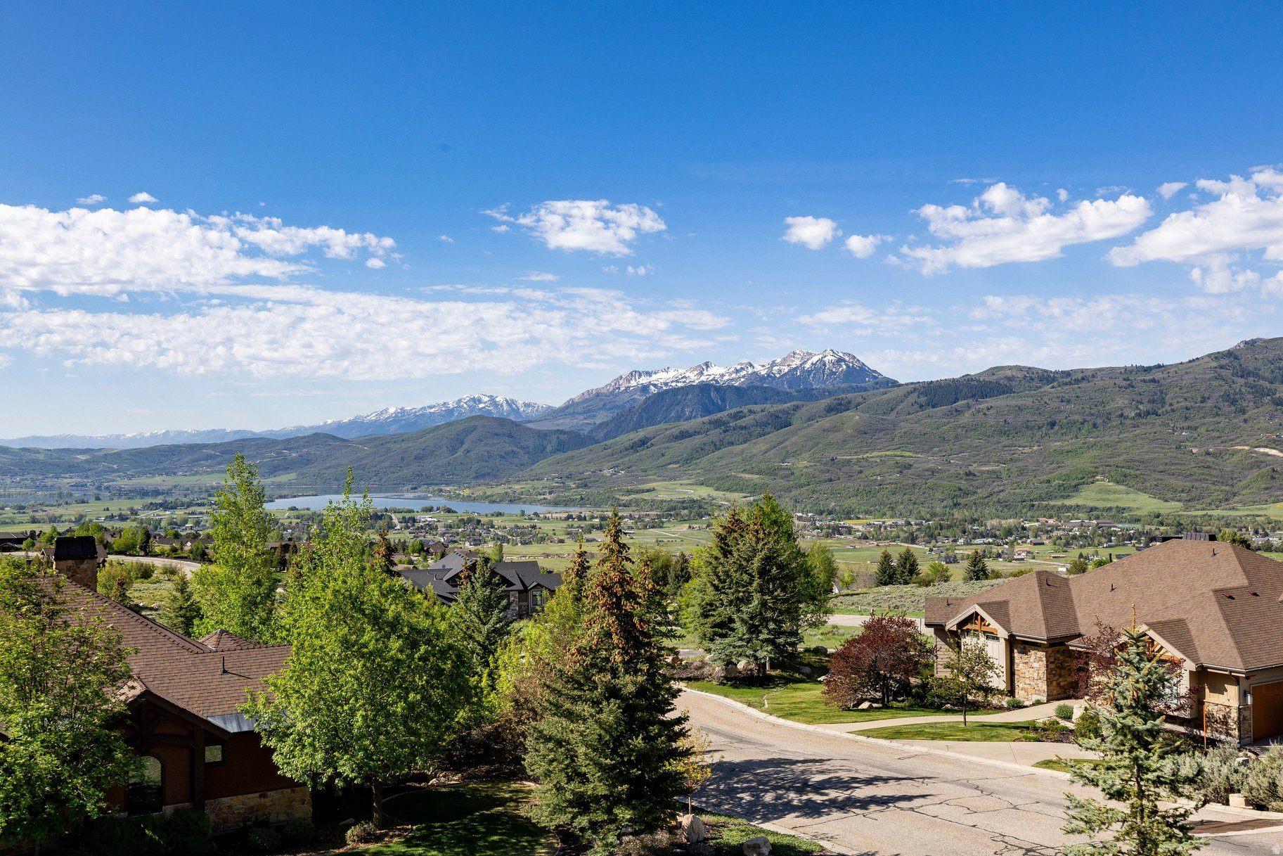 THE HIGHLANDS AT WOLF CREEK - Residential
