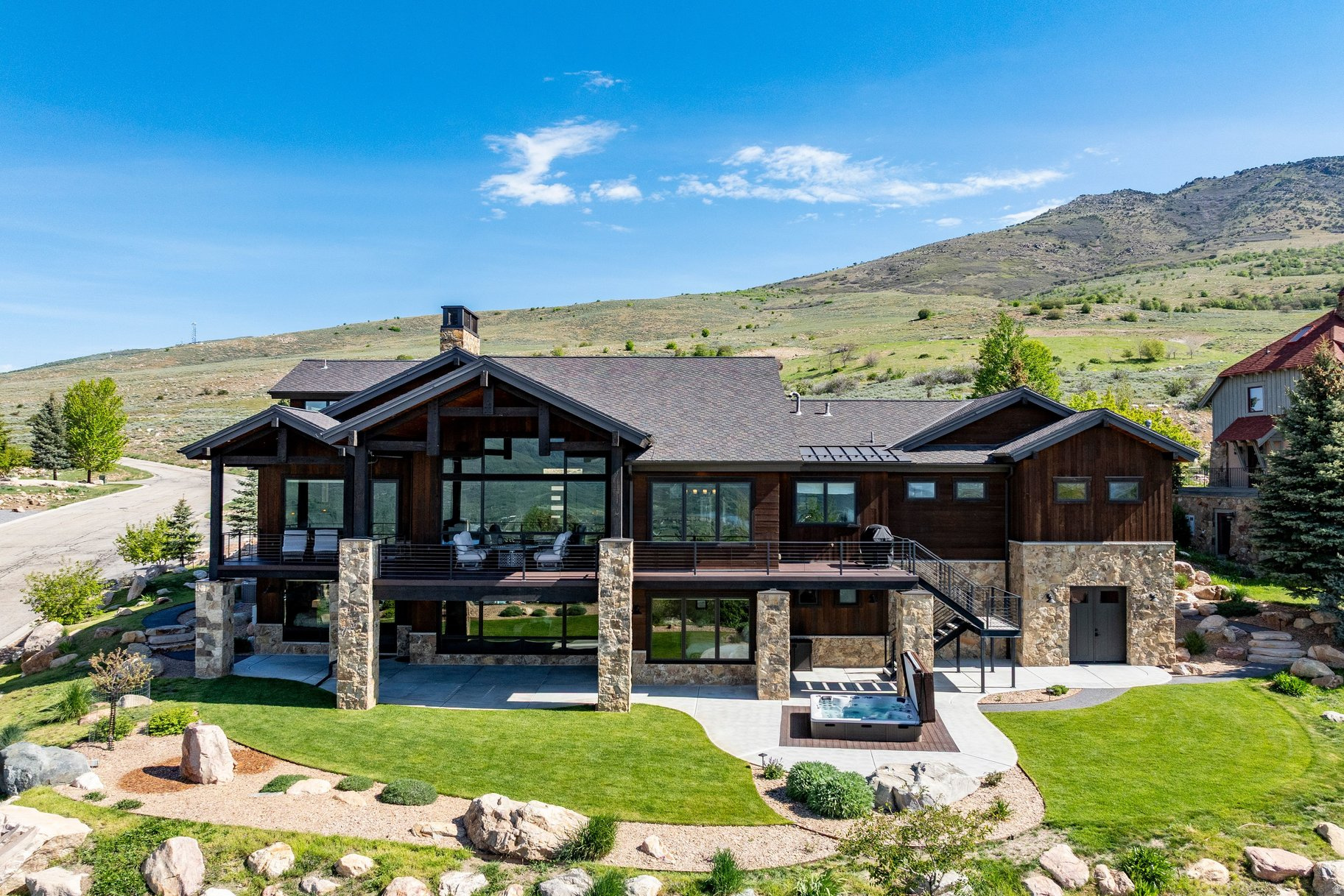 THE HIGHLANDS AT WOLF CREEK - Residential