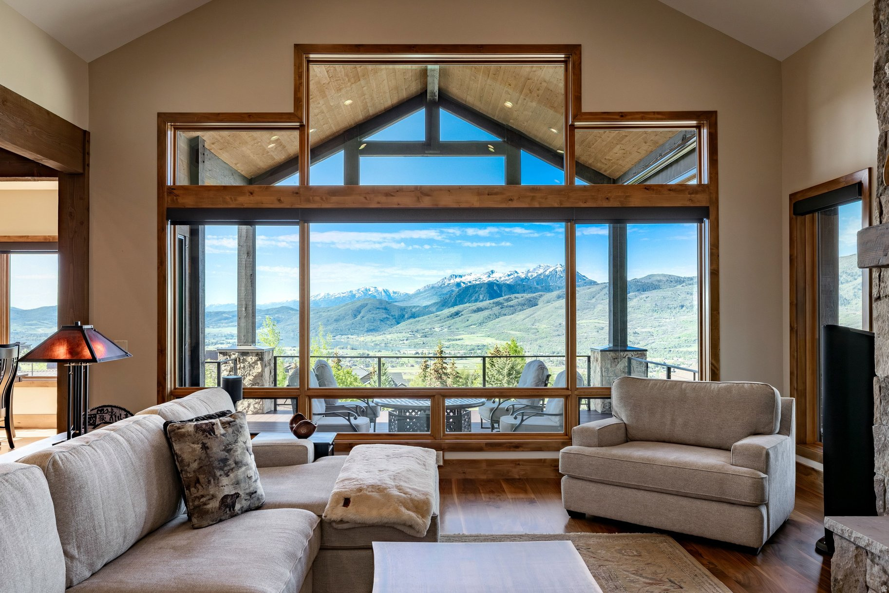 THE HIGHLANDS AT WOLF CREEK - Residential