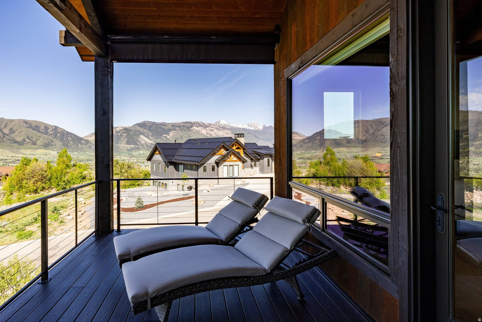 THE HIGHLANDS AT WOLF CREEK - Residential