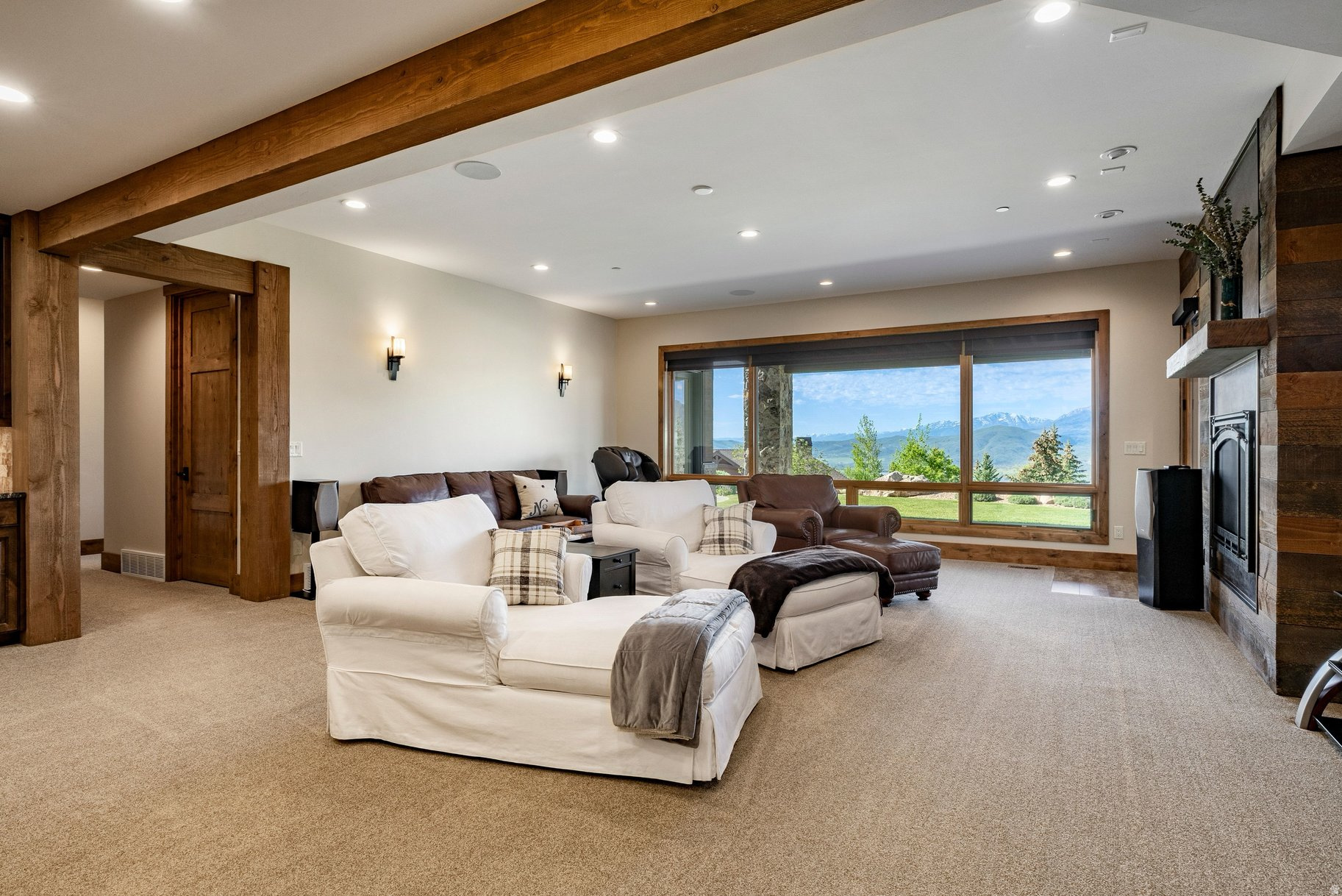 THE HIGHLANDS AT WOLF CREEK - Residential