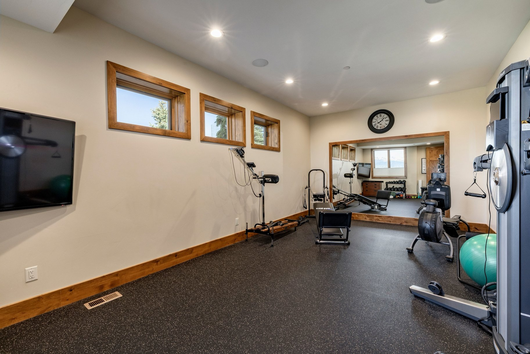 THE HIGHLANDS AT WOLF CREEK - Residential
