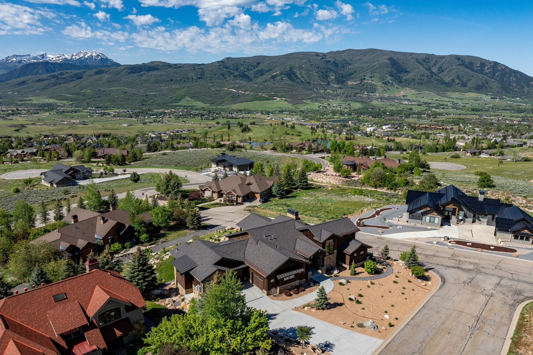 THE HIGHLANDS AT WOLF CREEK - Residential
