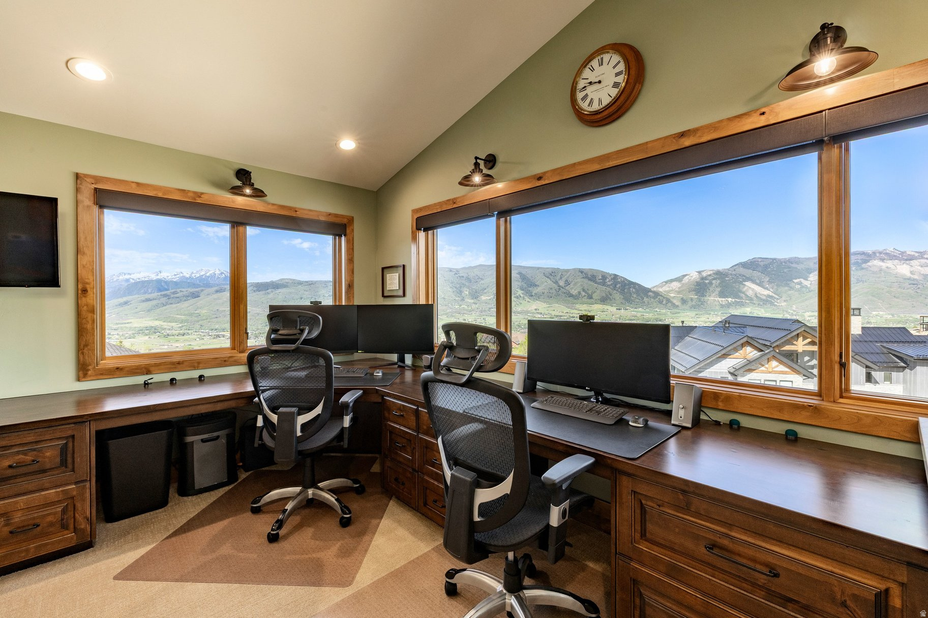 THE HIGHLANDS AT WOLF CREEK - Residential