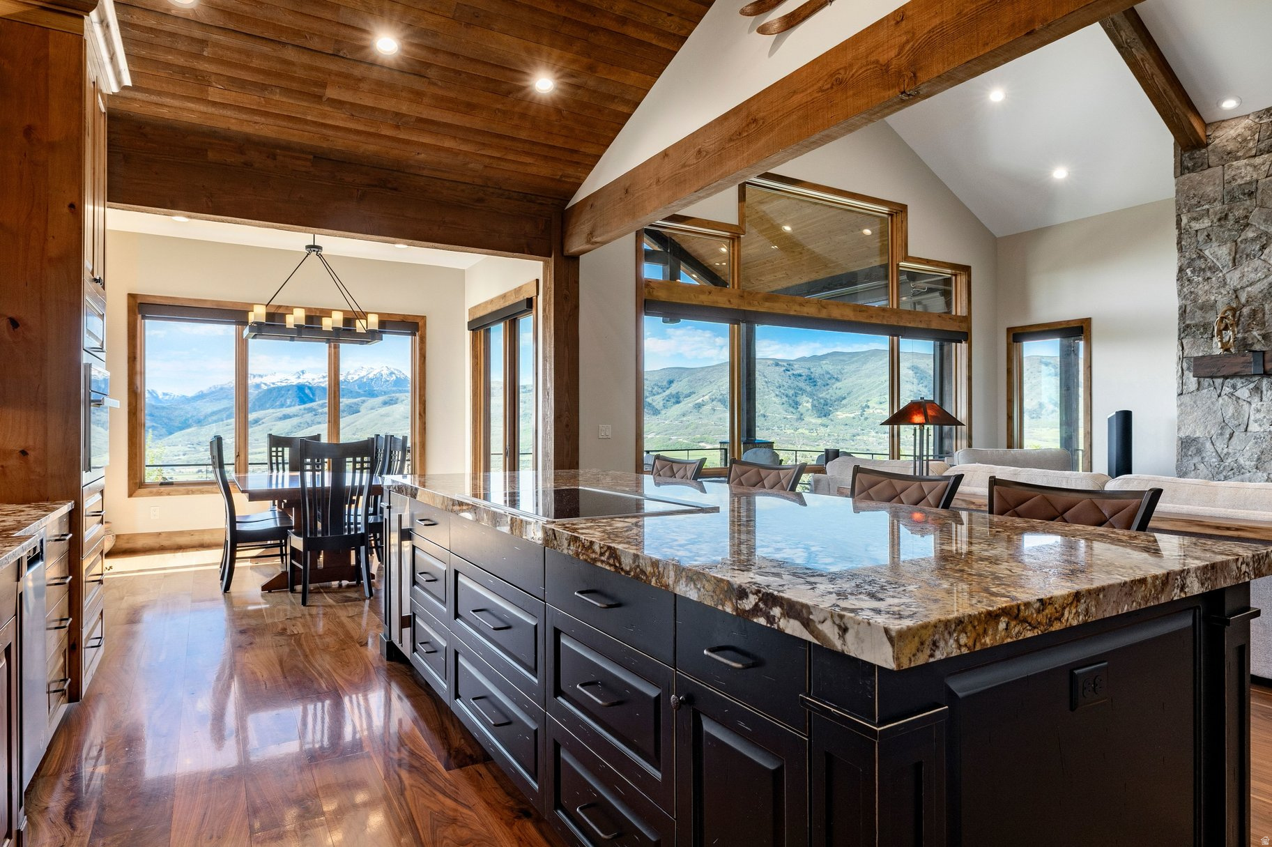 THE HIGHLANDS AT WOLF CREEK - Residential