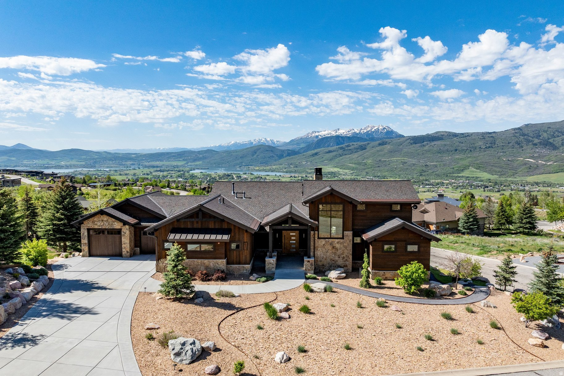 THE HIGHLANDS AT WOLF CREEK - Residential