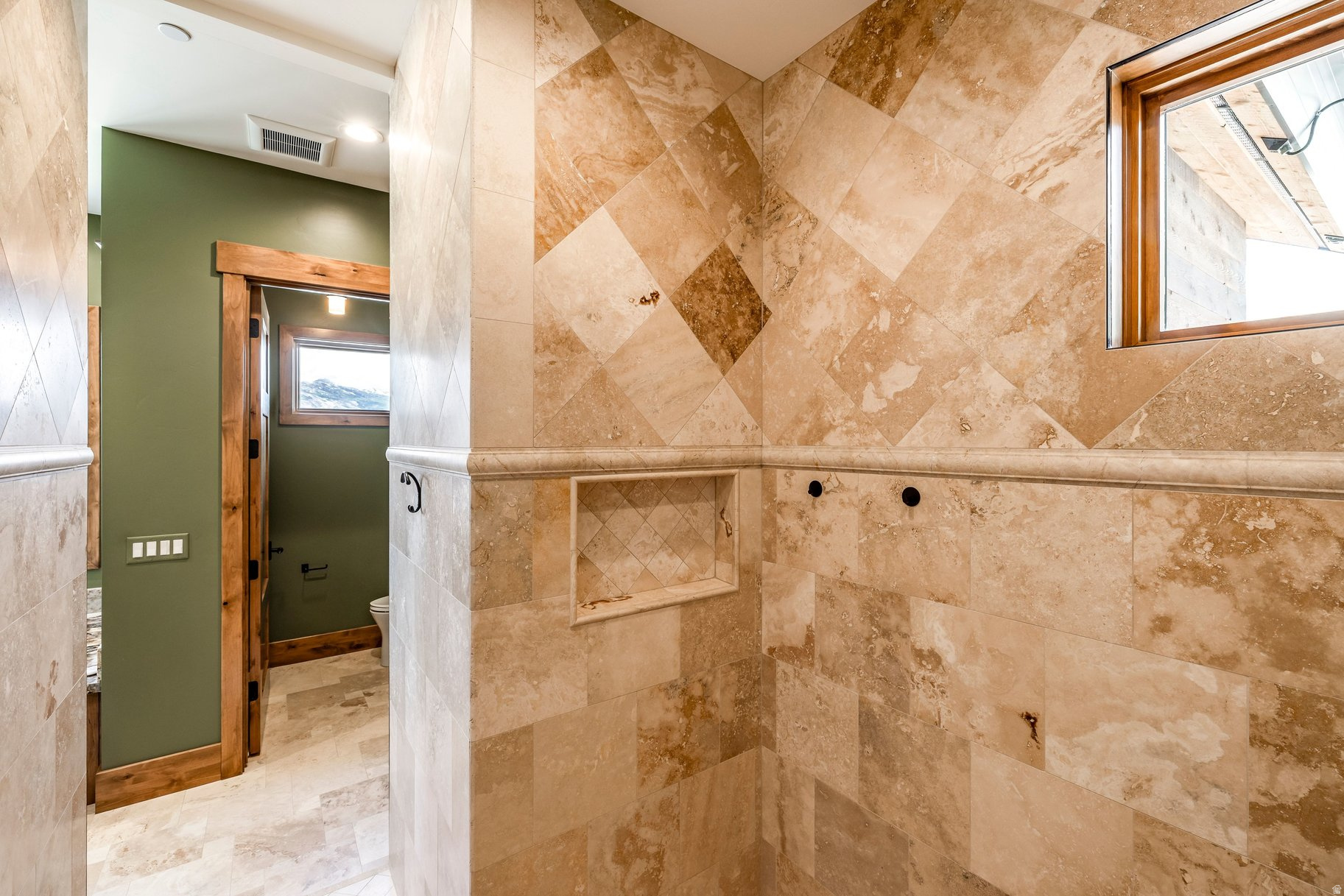 THE HIGHLANDS AT WOLF CREEK - Residential