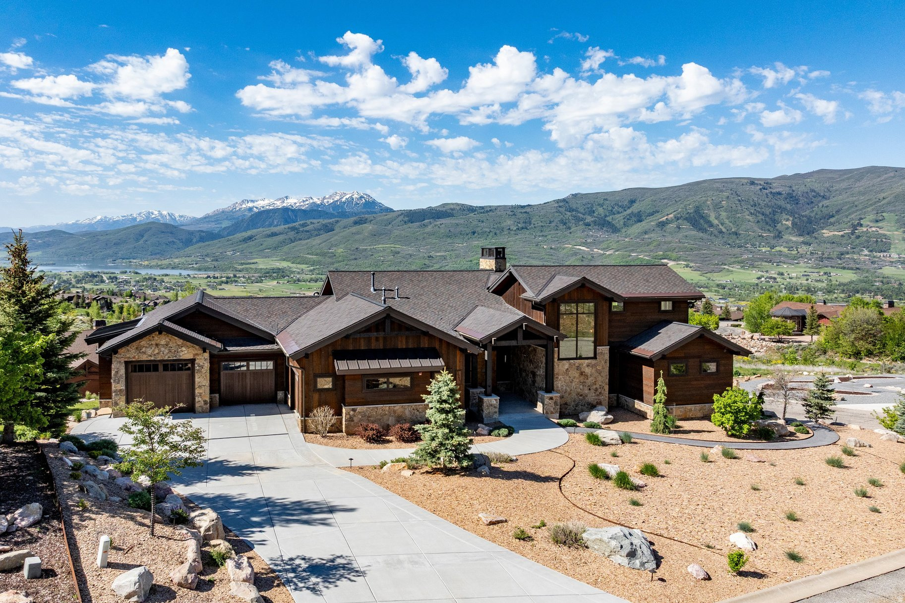 THE HIGHLANDS AT WOLF CREEK - Residential