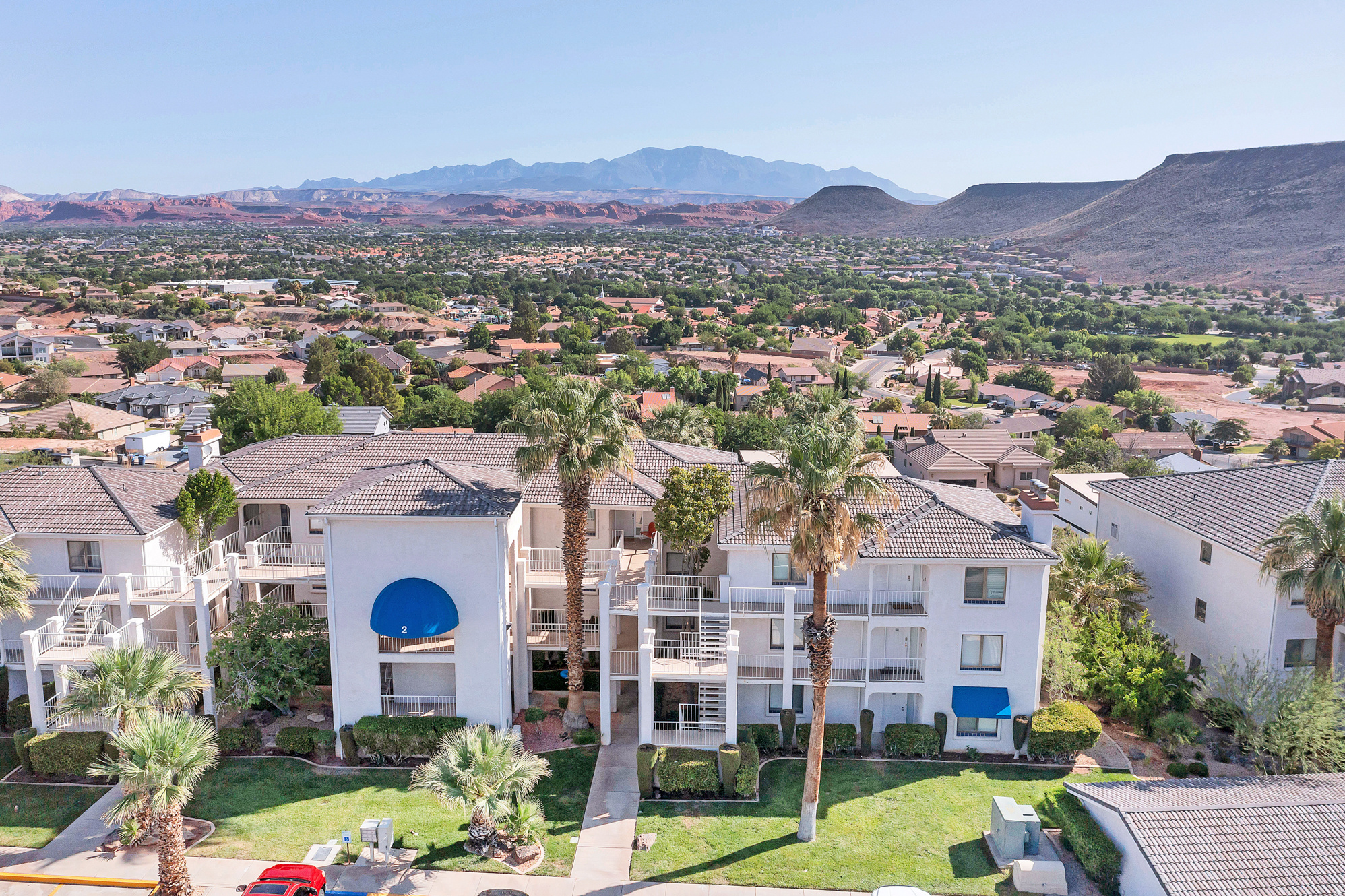 LAS PALMAS RESORT CONDO 1A - Residential