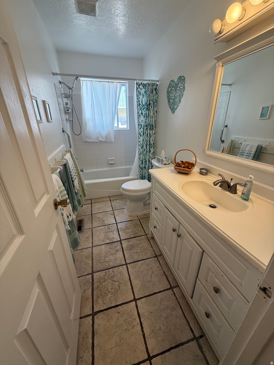 YOUNG PROPERTY - Residential