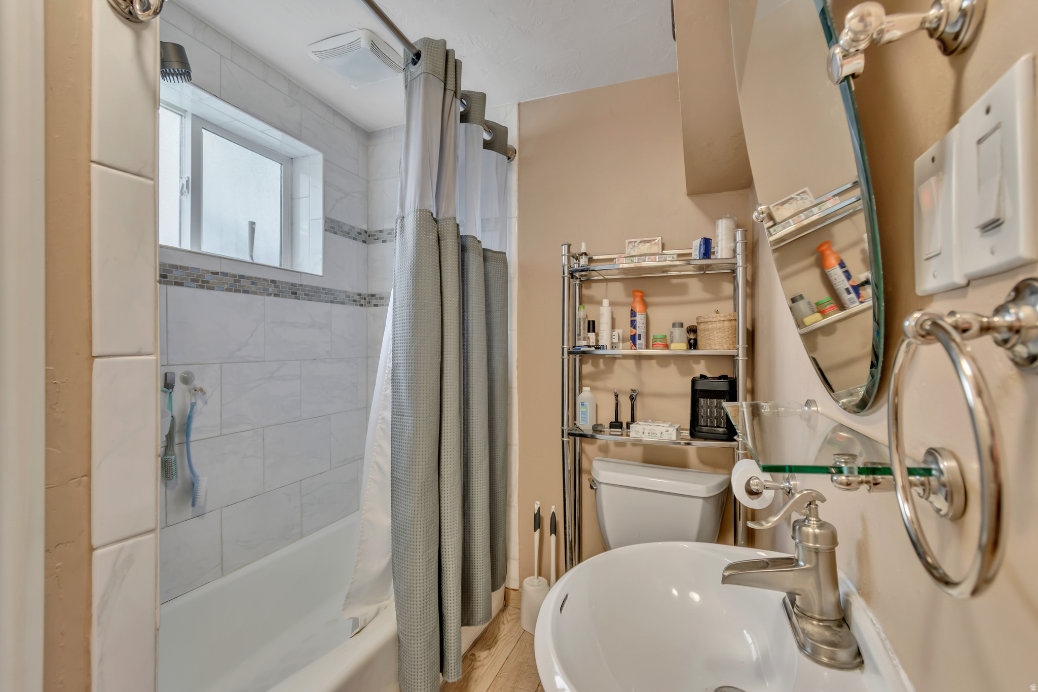 HILLTOP - Residential