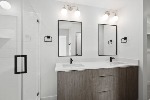 Tiny photo for 616 E BETSEY CV S #30, Salt Lake City, UT 84107 (MLS # 2135271)