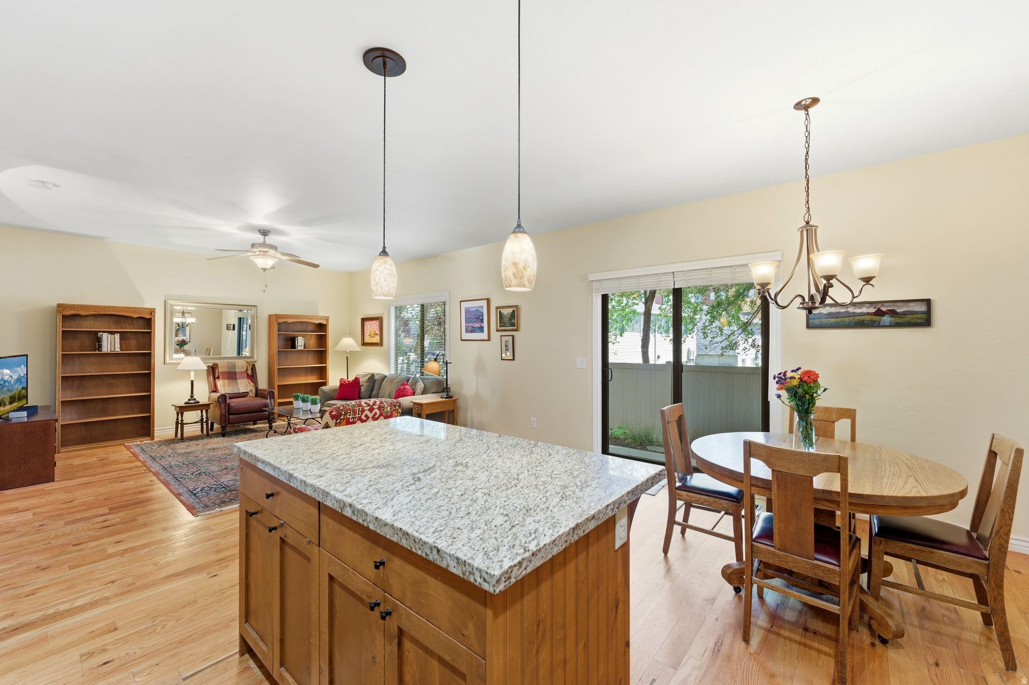 VIANSA VILLAS PUD - Residential