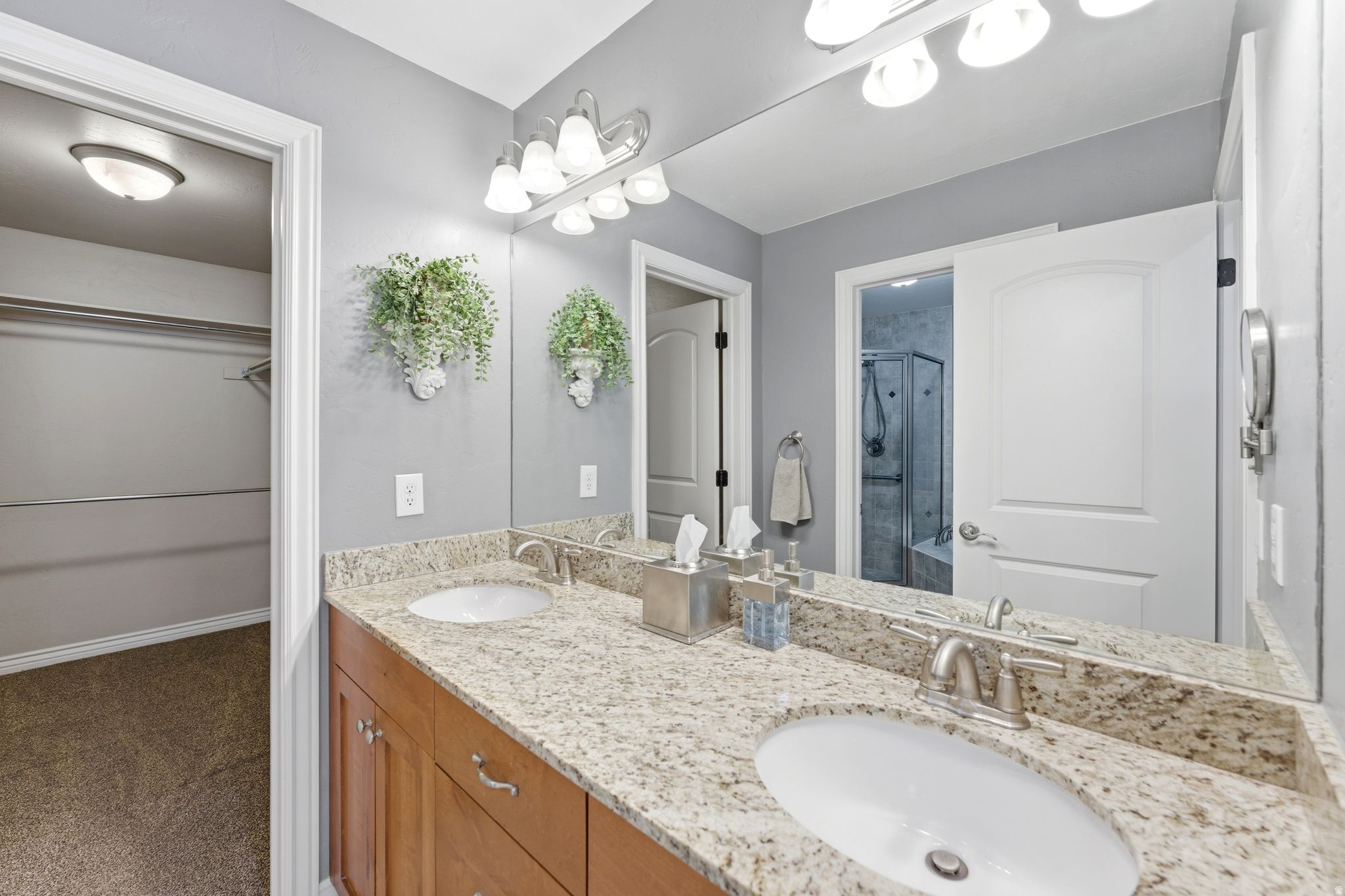 VIANSA VILLAS PUD - Residential