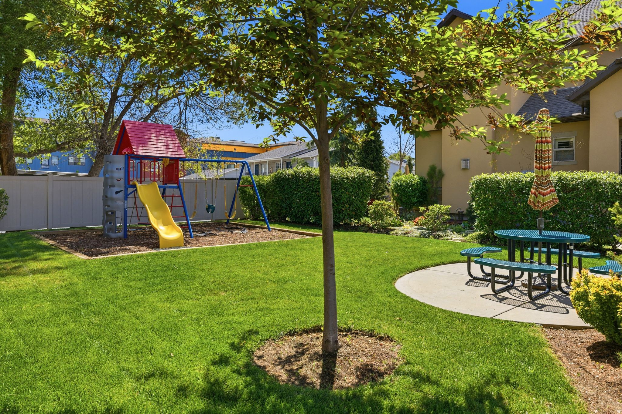 VIANSA VILLAS PUD - Residential