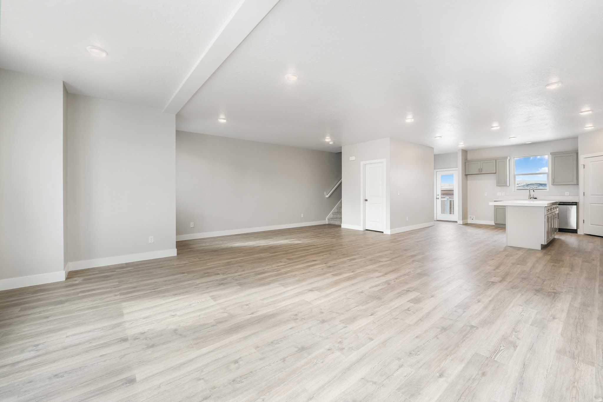 BRYLEE TOWNS - Residential