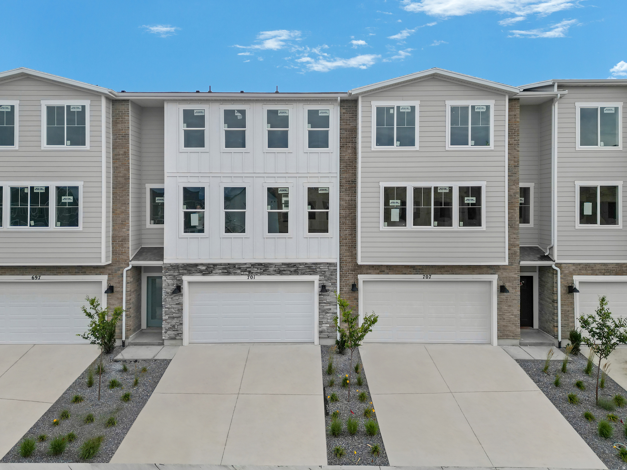 BRYLEE TOWNS - Residential