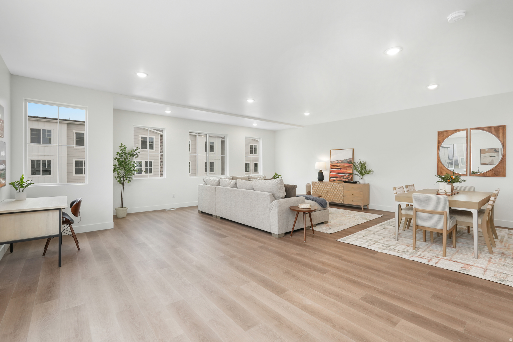 BRYLEE TOWNS - Residential