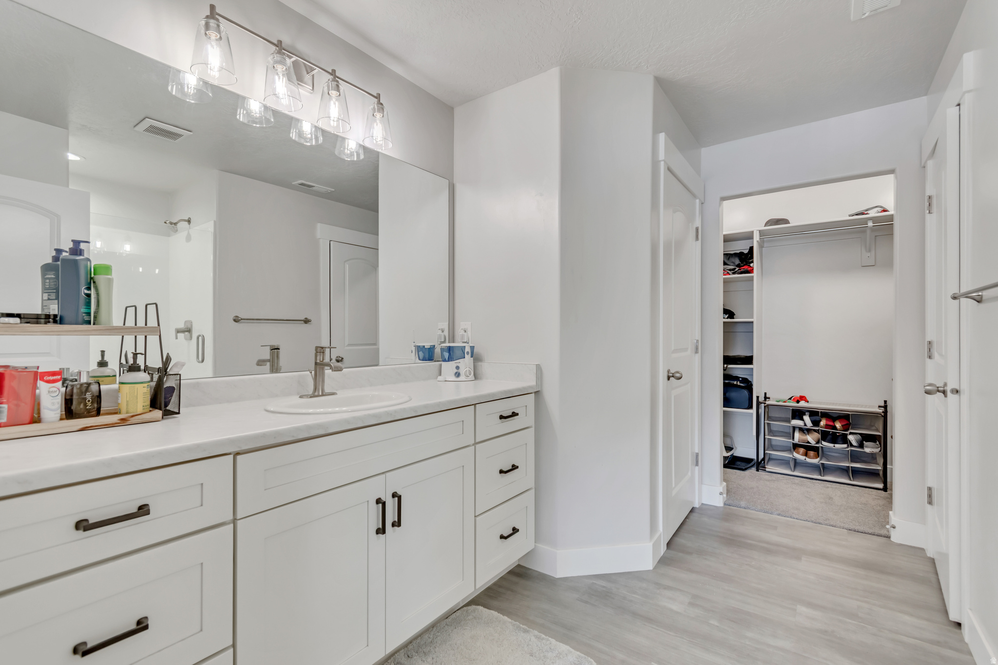 BRINGHURST STATION - Residential