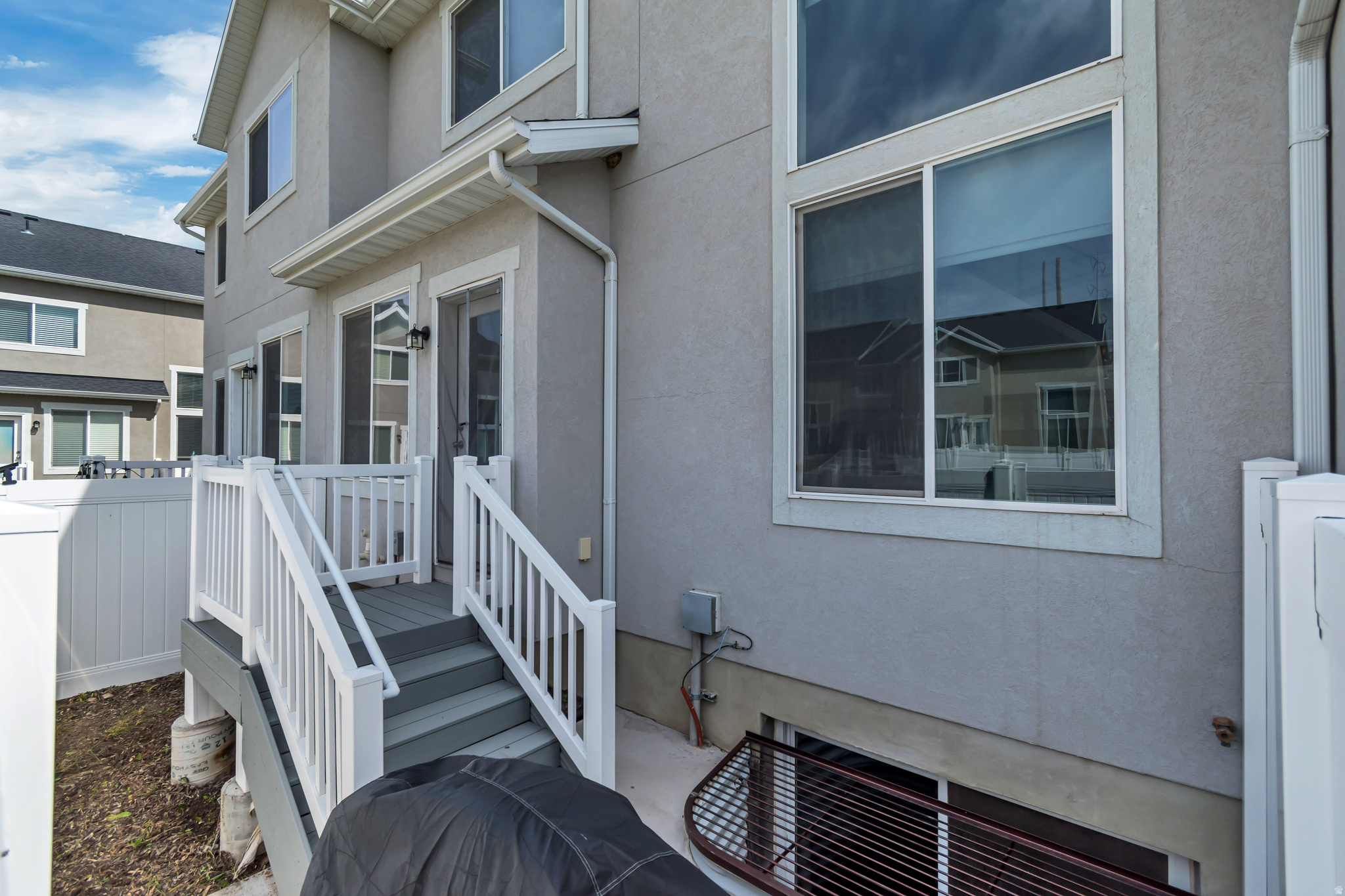 BRINGHURST STATION - Residential