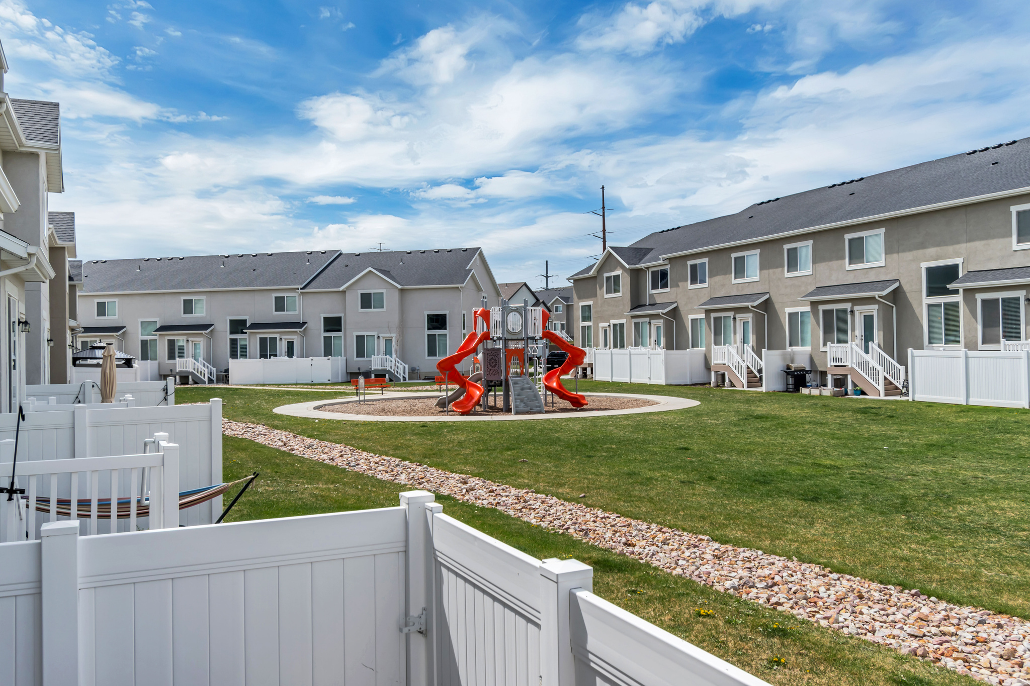 BRINGHURST STATION - Residential