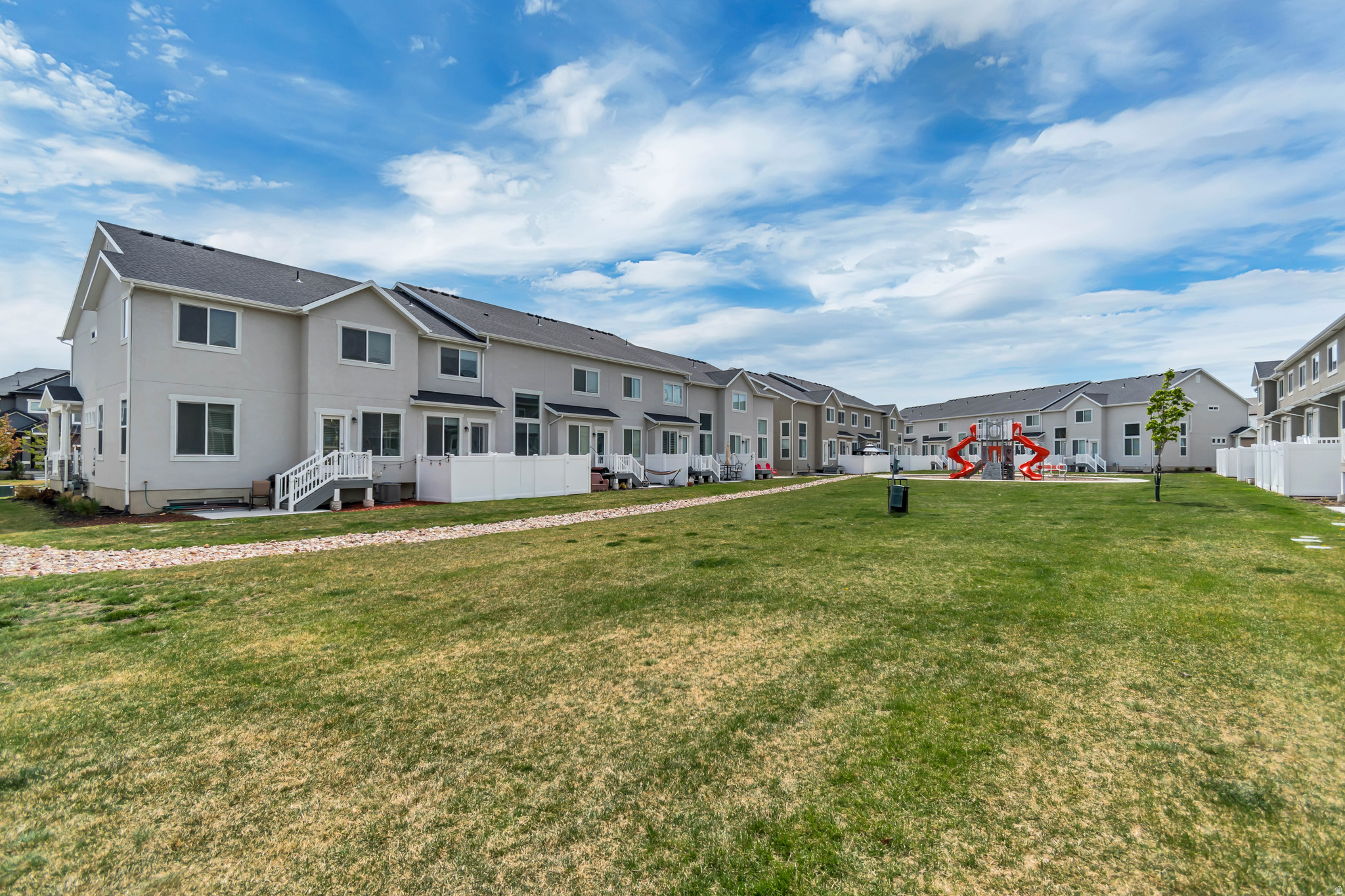 BRINGHURST STATION - Residential