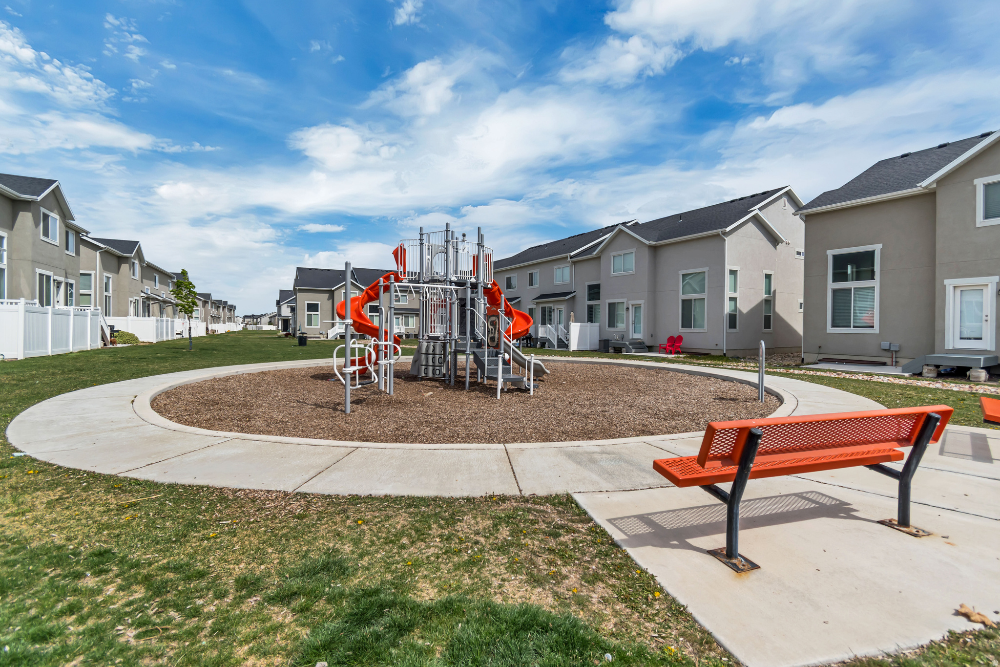 BRINGHURST STATION - Residential