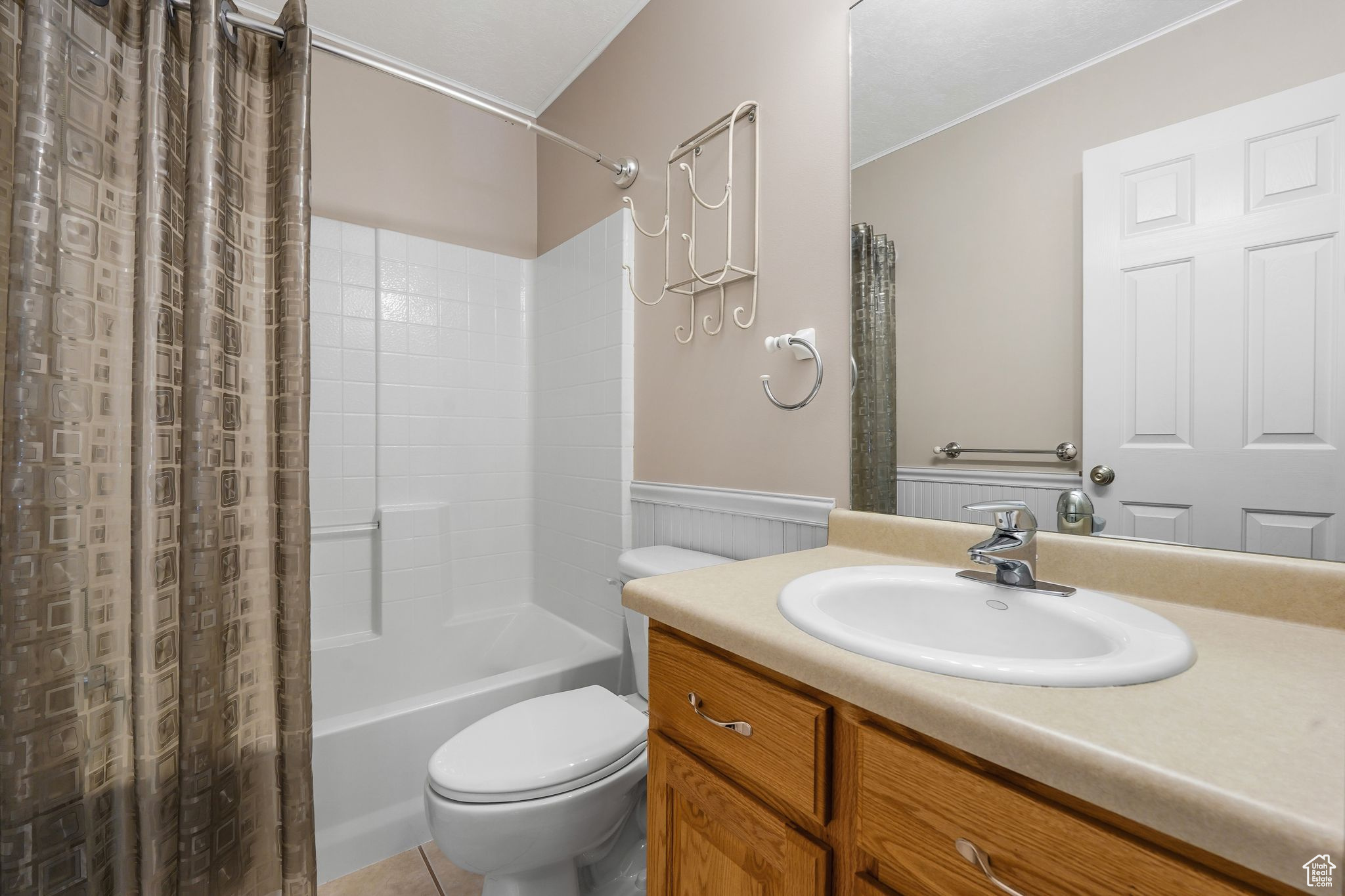 MALSTROM COURT - Residential