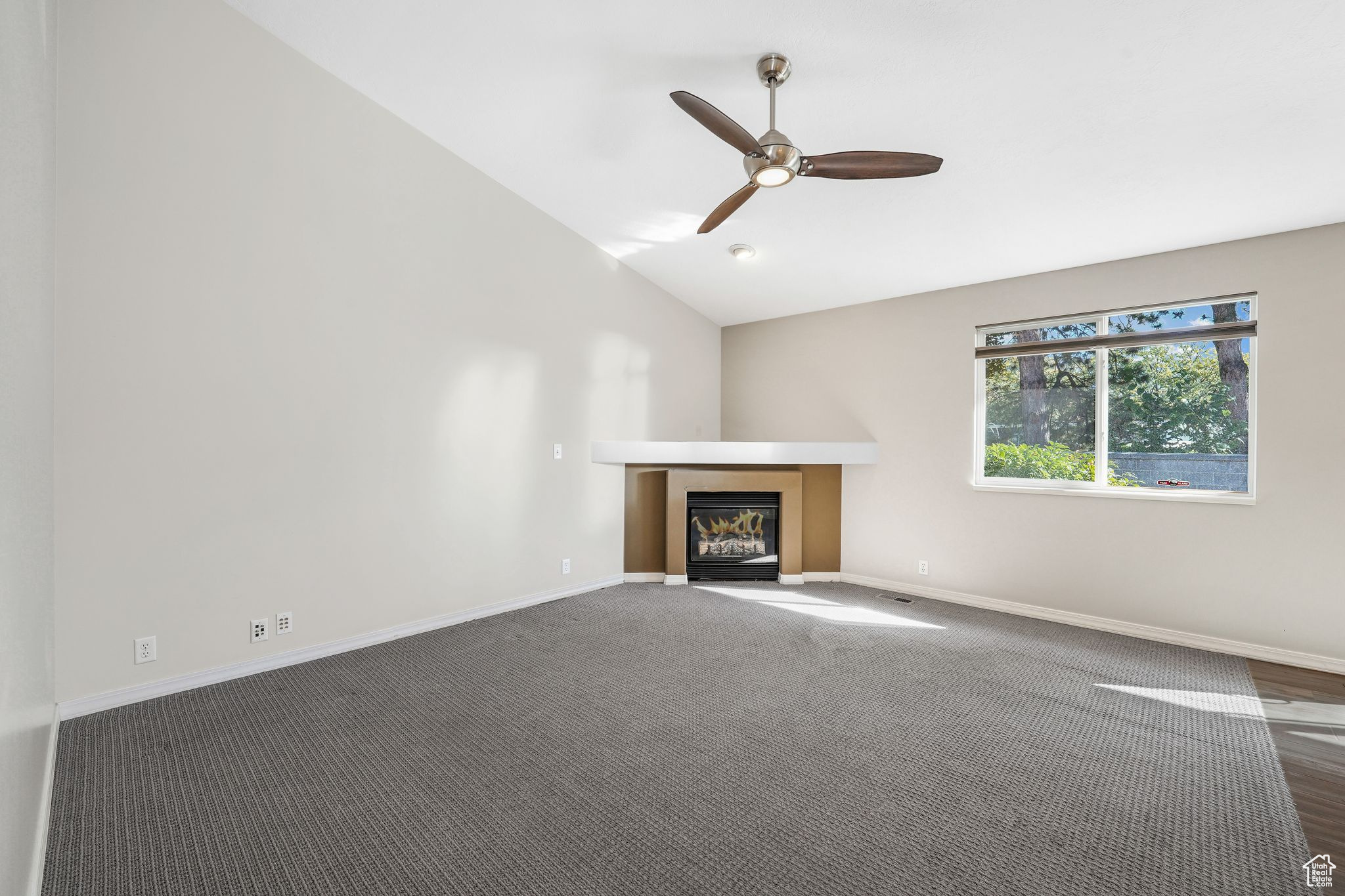 MALSTROM COURT - Residential