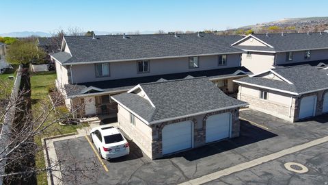 Tiny photo for 2421 N 400 E #R3, North Ogden, UT 84414 (MLS # 2145027)