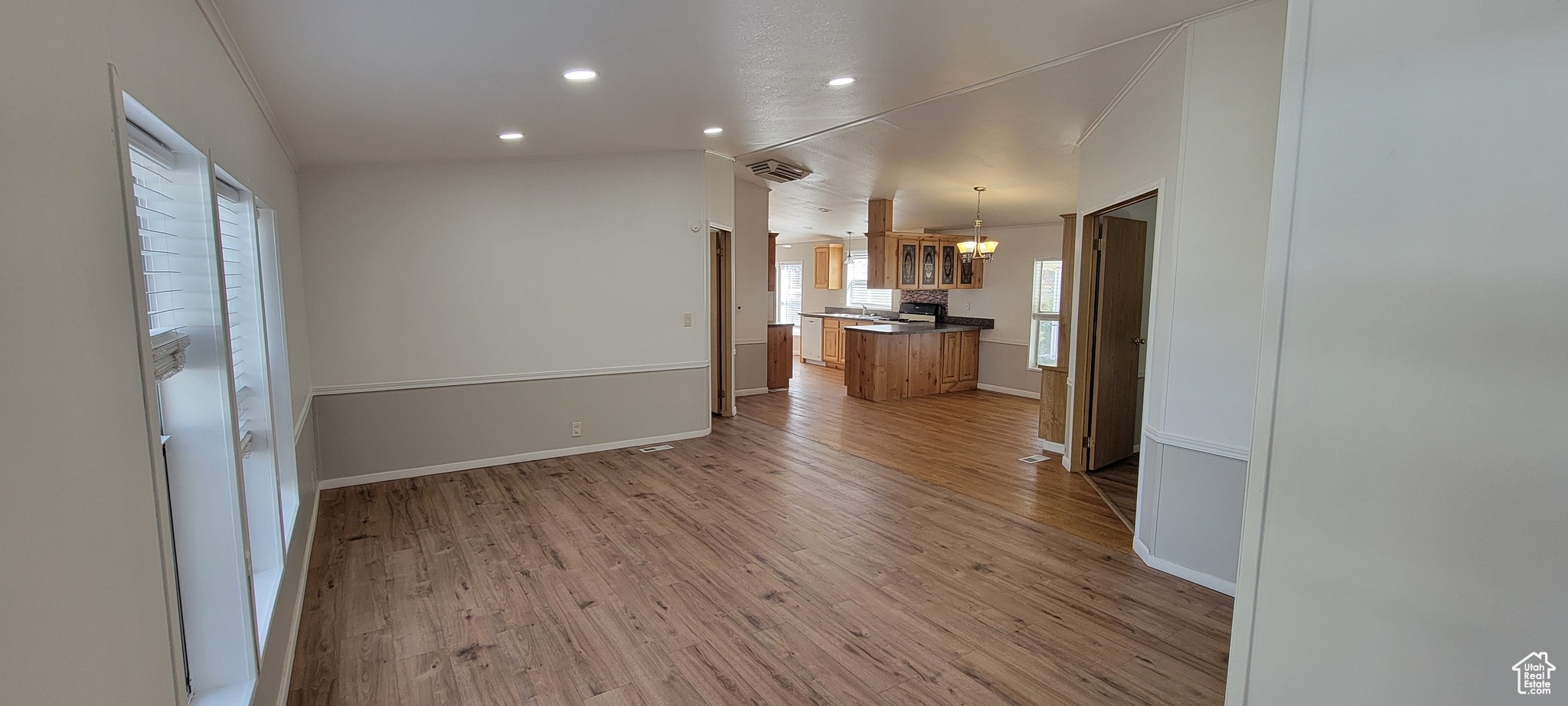 11239 S Hidden View Dr #123, Sandy, Utah image 19